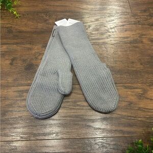NWT LULULEMON Ribbed Merino Wool-blend Mittens Light Gray Knit W9ELTS XS/S